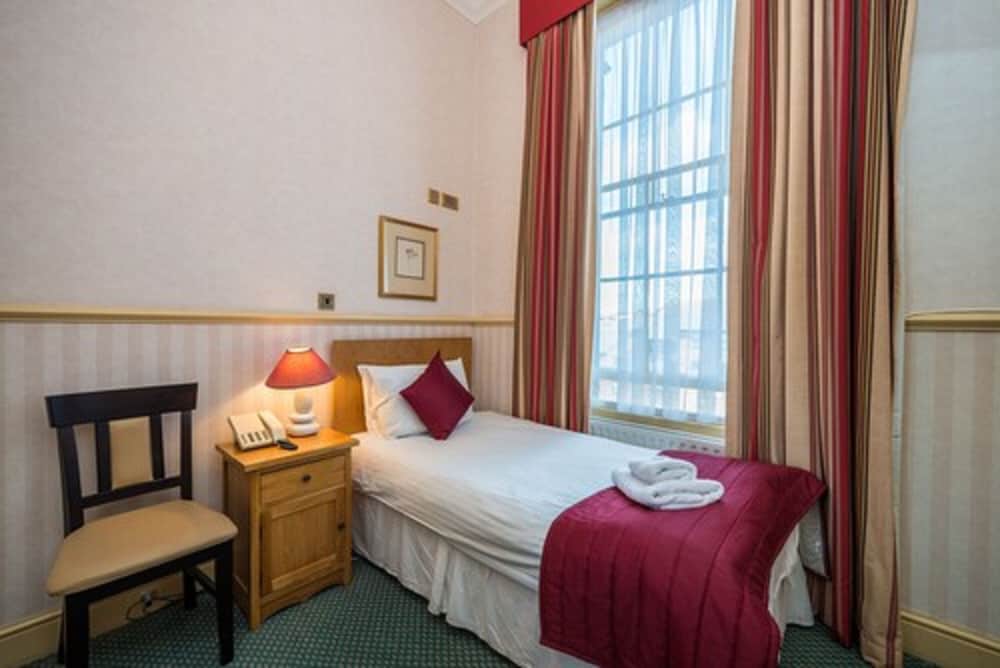 Hotel Prince Regent 11/71