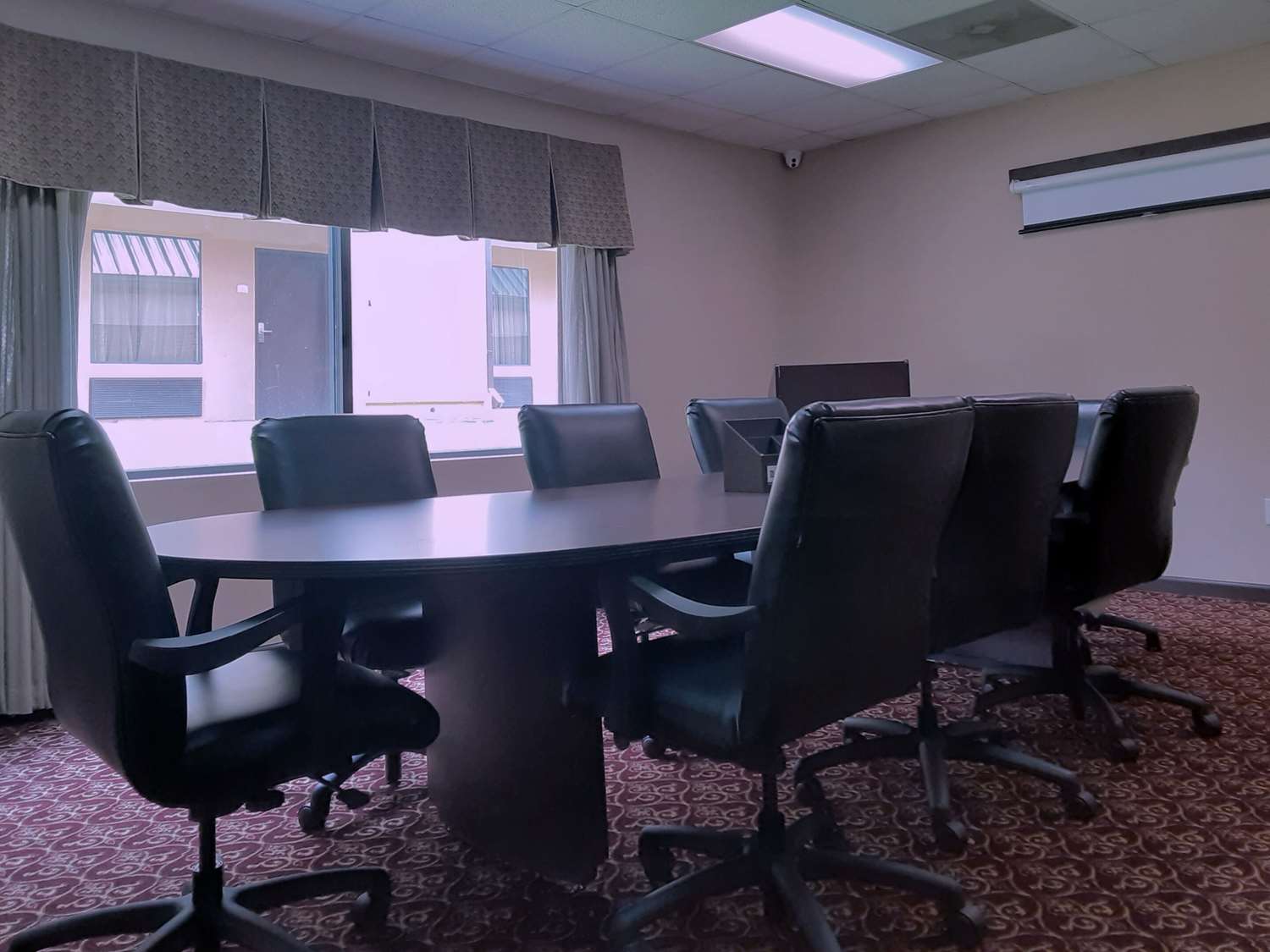 Quality Inn Morganton Southeast 26/34