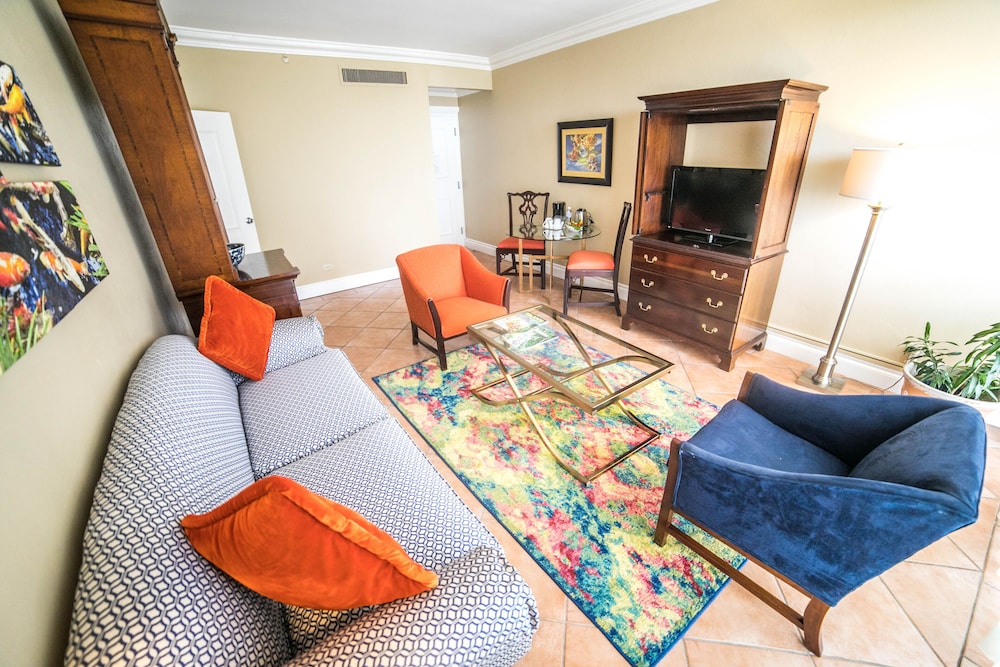 The Courtleigh Hotel And Suites 62/74