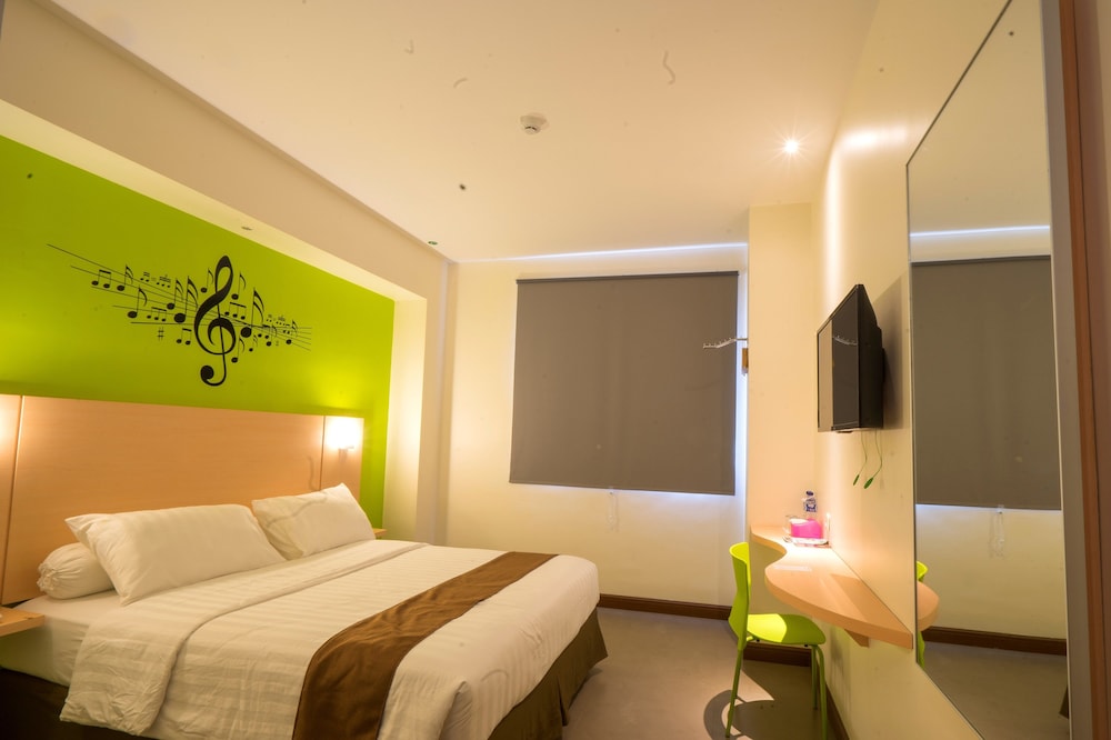 Front One Hotel Jayapura 11/34