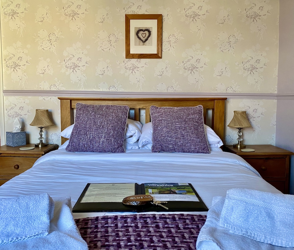 Plumpton Court 12/57