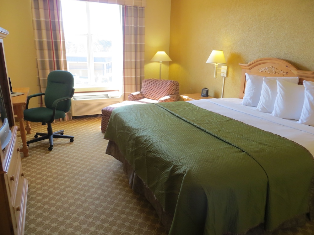 Wingate by Wyndham Savannah Gateway 16/41