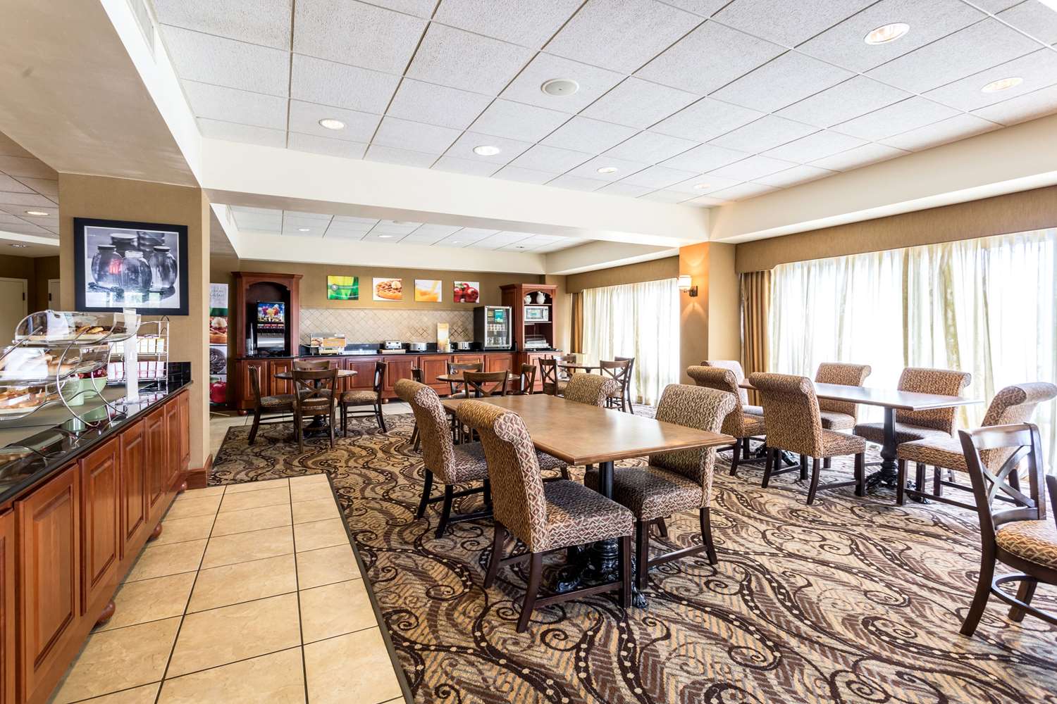 Quality Inn Union City US 51 33/53