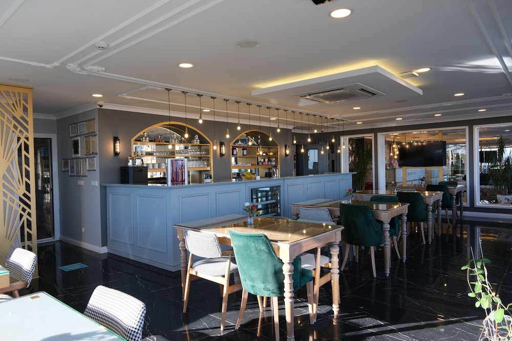 Sahin Tepesi Suite Otel 40/50