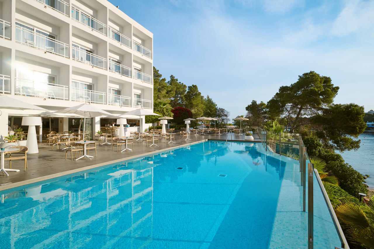 Grupotel Ibiza Beach Resort - Adults Only in PORTINATX