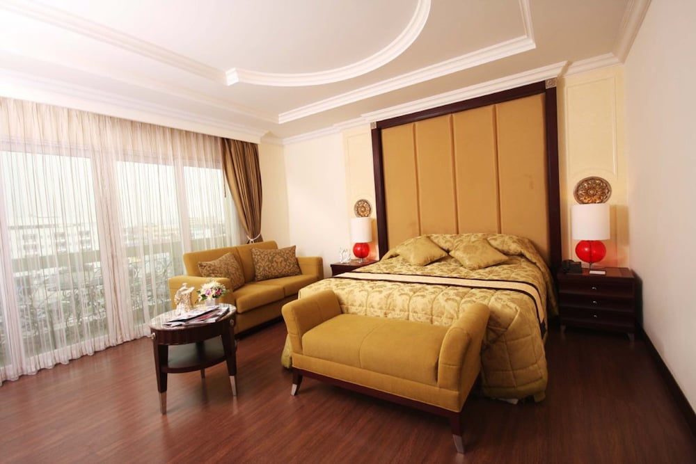 Lk Residence 23/66