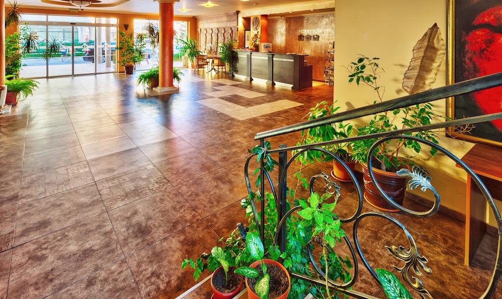 Hotel Forum 40/50