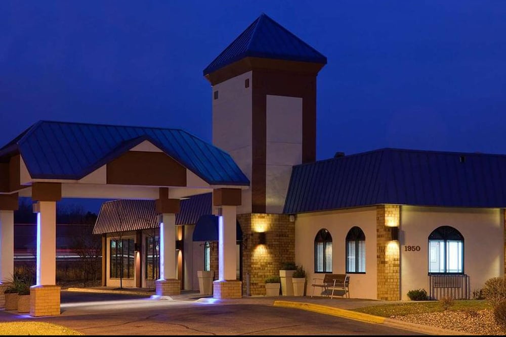 Blue Way Inn Eagan Extended Stay thumb 2