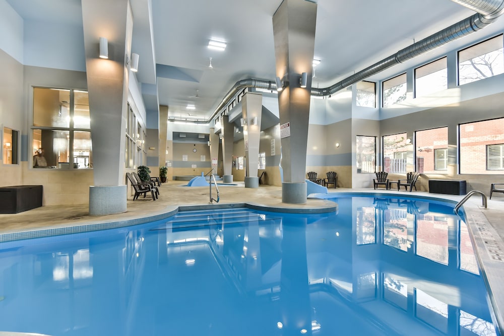 Comfort Inn & Suites Ambassador Bridge 3/39