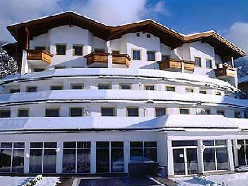 FERIENHOTEL HOPPET 1/8
