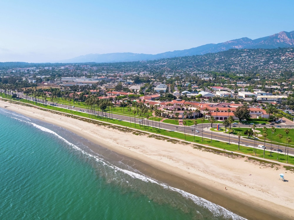 Hilton Santa Barbara Beachfront Resort 54/70
