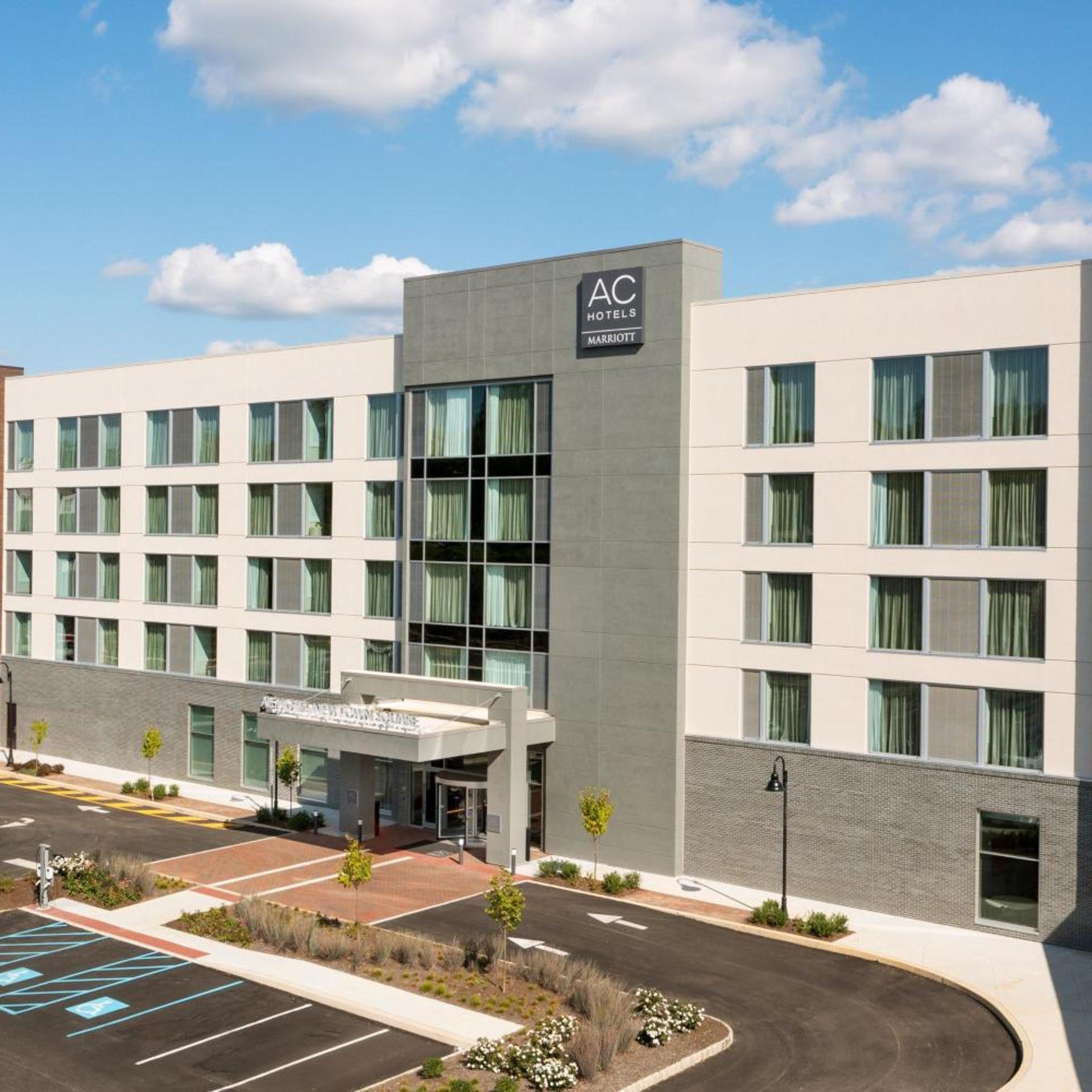 AC Hotel by Marriott Newtown Square 1/43
