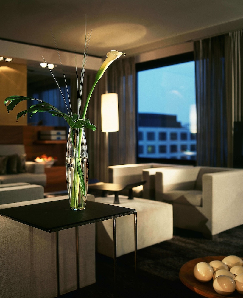 SHERATON BERLIN GRAND HOTEL ESPLANADE 17/39