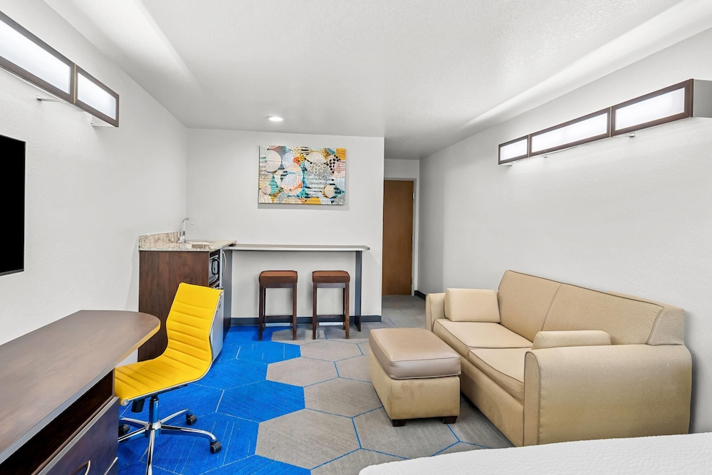Microtel Inn & Suites by Wyndham Searcy 29/50
