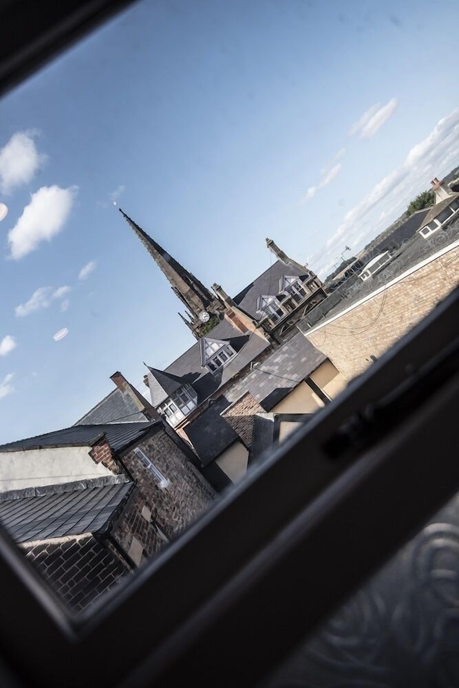 The George Wright Boutique Hotel, Bar & Restaurant 35/44