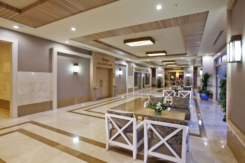 Quadas Hotel - Adults Only 8/63