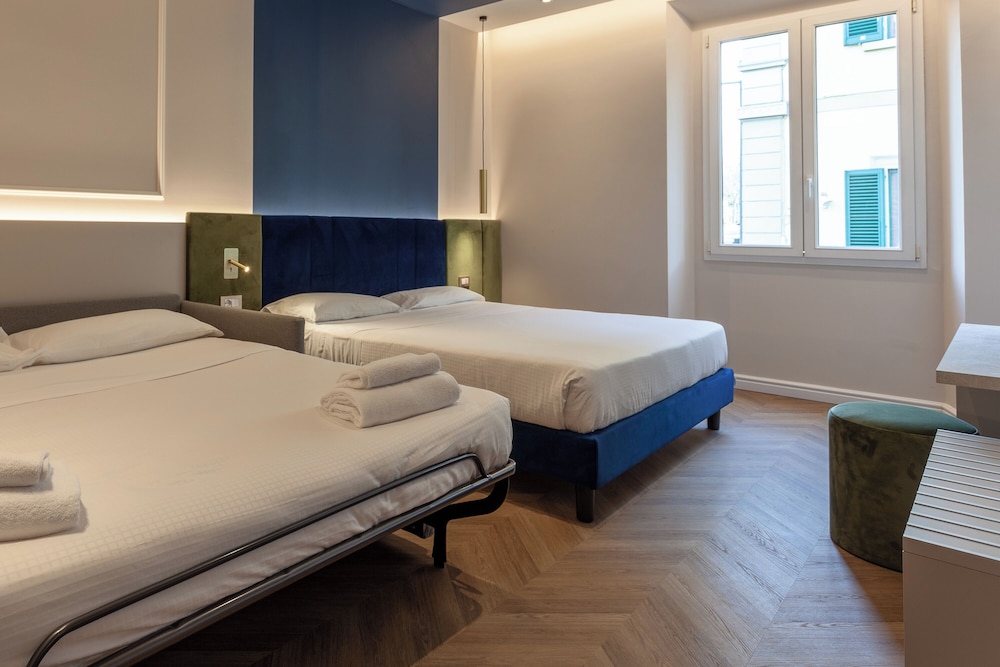 PHOTOGRAPH, JUNIOR SUITE, DOUBLE BED