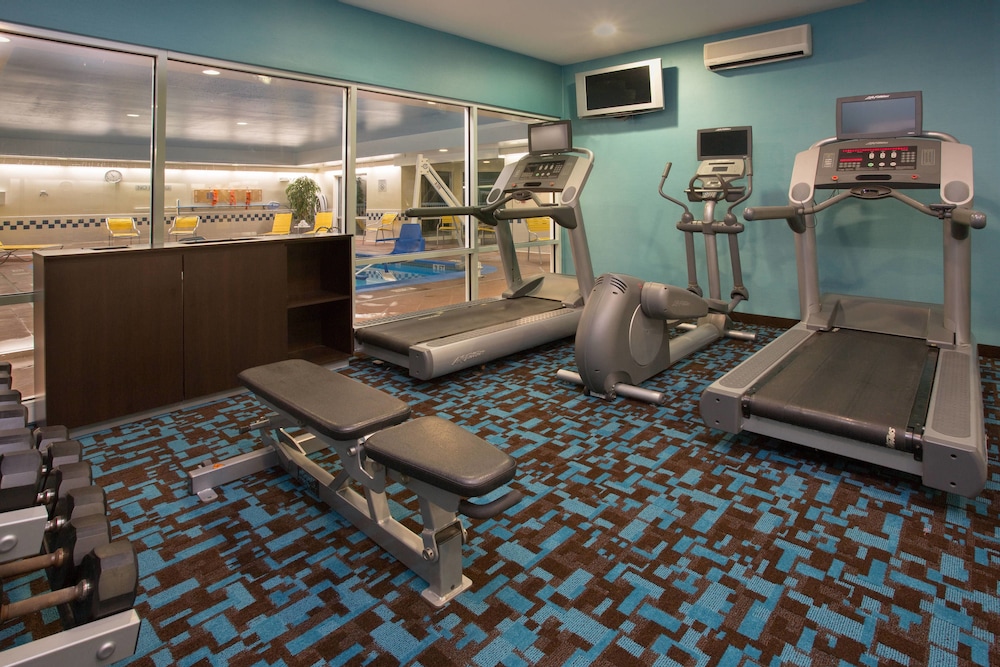 Fairfield Inn Suites Boston Milford 12/24
