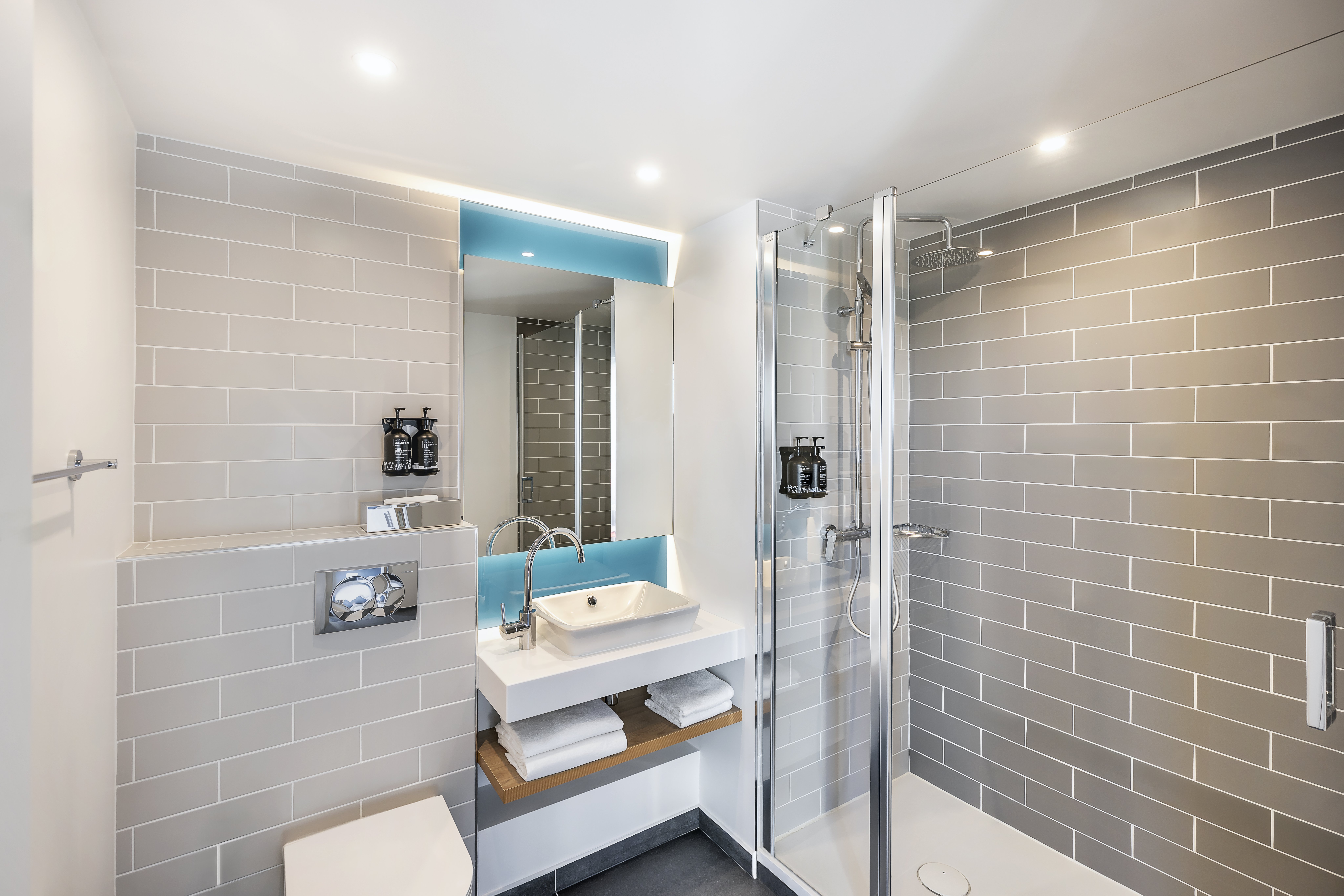غرفة قياسية بسرير كوين لذوي الإعاقة، Holiday Inn Express Paris - Poissy, an IHG Hotel 5/6