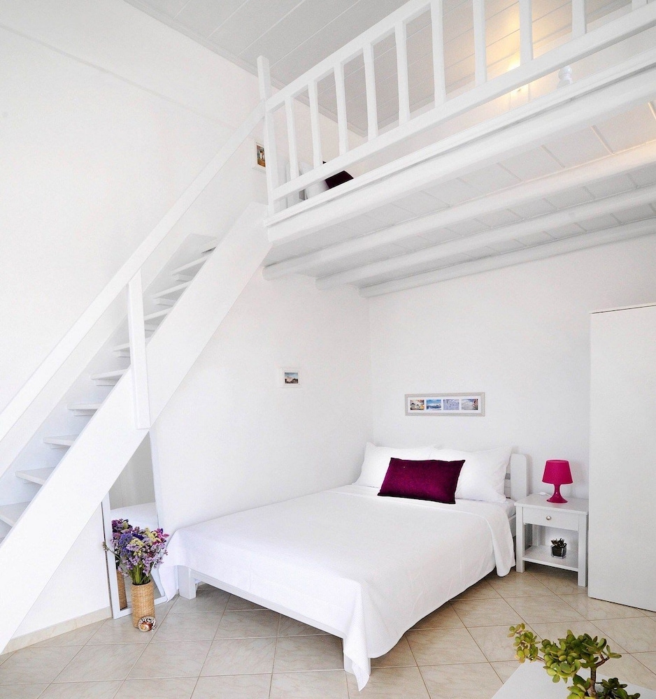 IRENE'S RESIDENCE 16/50