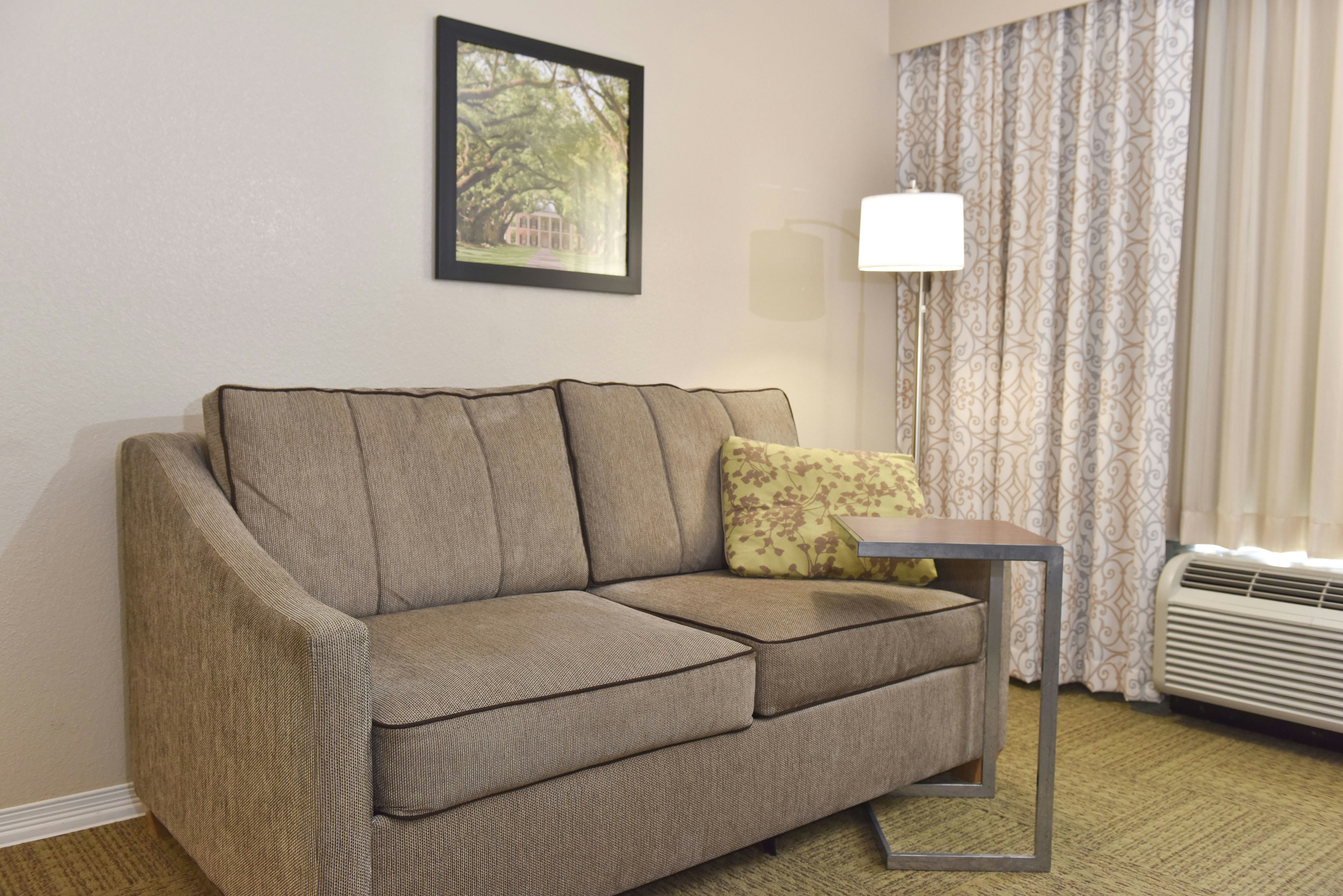 Hampton Inn & Suites Alexandria LA 31/47