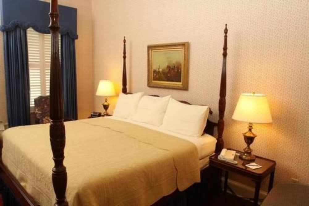 1842 Inn 26/74