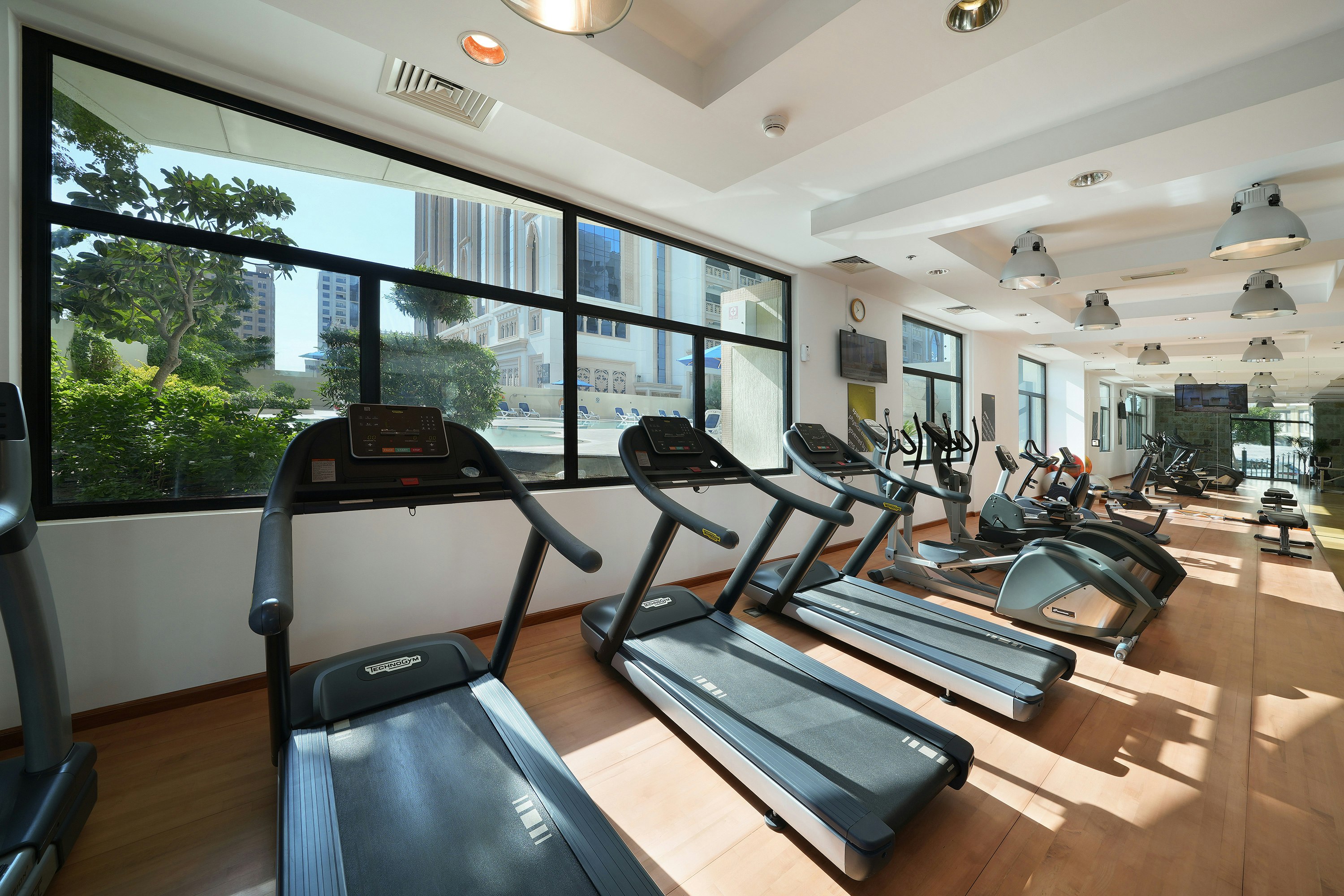 Park Apartments Dubai, an Edge By Rotana Hotel 5/7