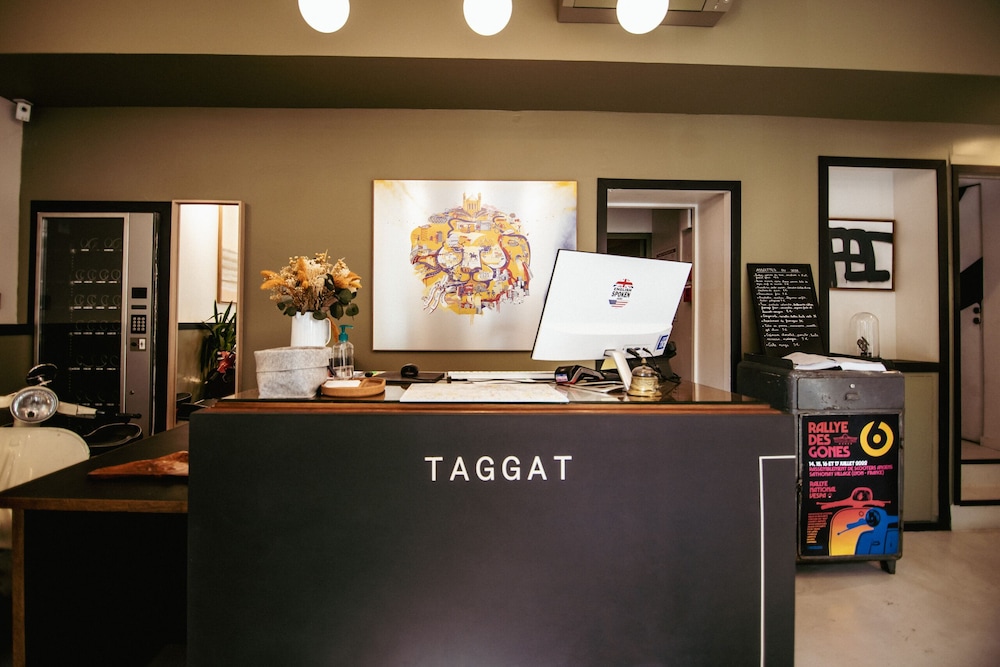 Hotel Taggat 6/65