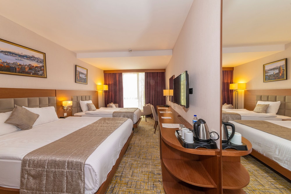 Land Park Hotel Avcilar 13/47