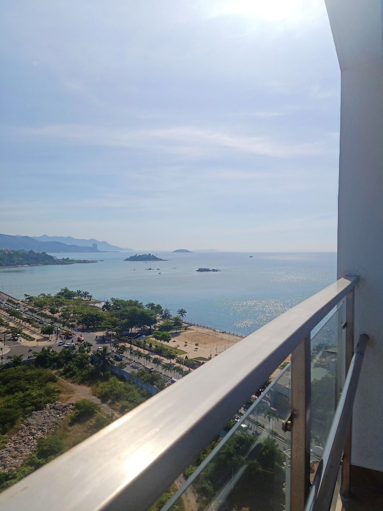 Gem Hotel Nha Trang 92/100