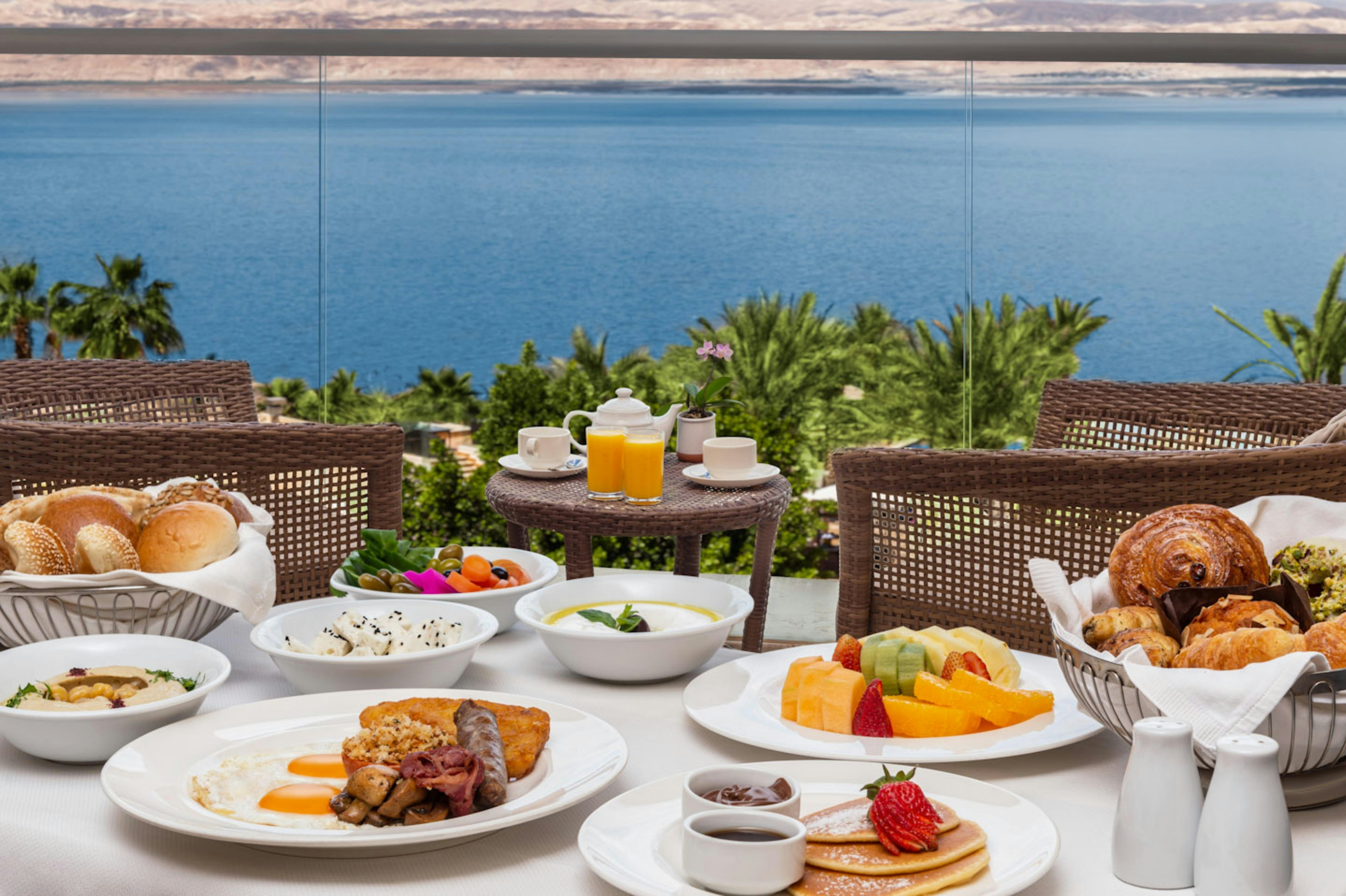 Hilton Dead Sea Resort and Spa 22/50