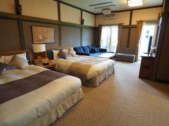 Special, 2 Double Beds, Panoramic, Lake Side, Bathtub