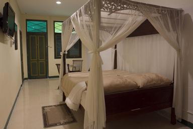 SARE Suites 20/41