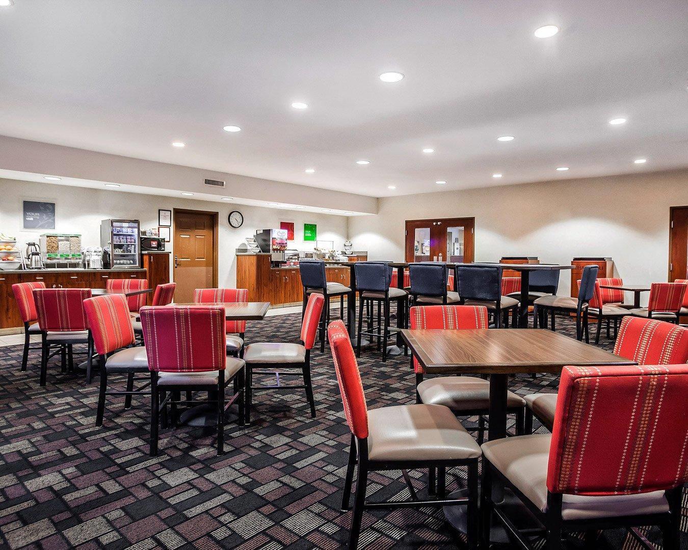 Comfort Suites Independence Kansas City 28/38