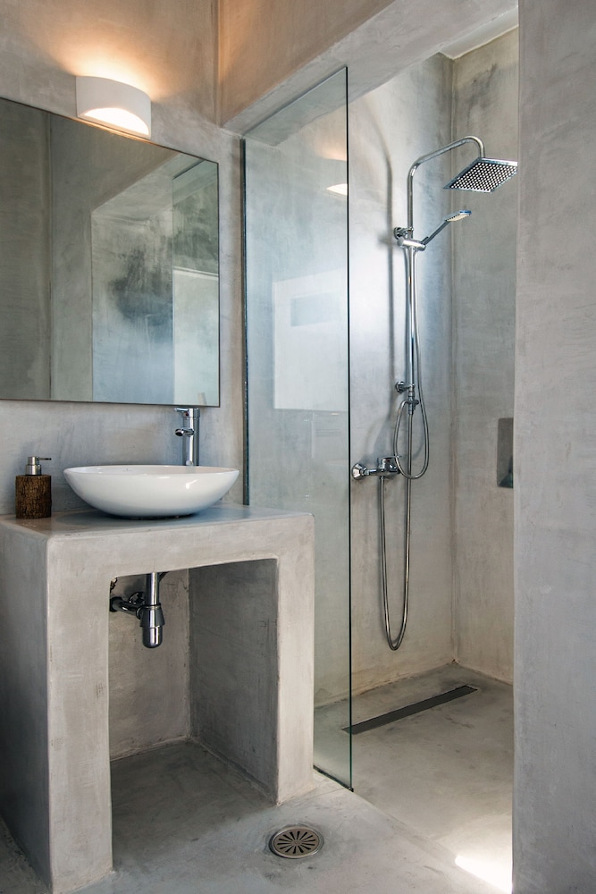 Perigiali Rooms 55/58