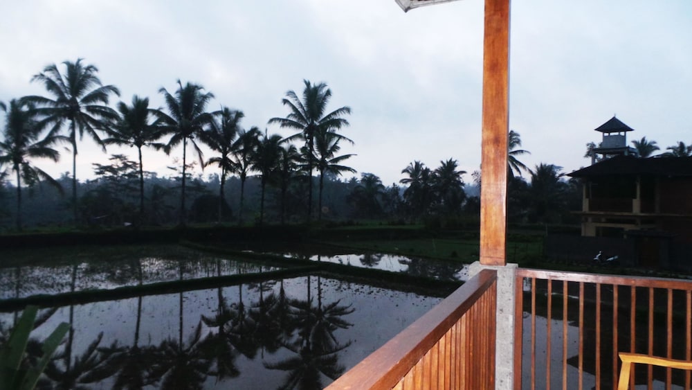 Villa Kemuning 36/40