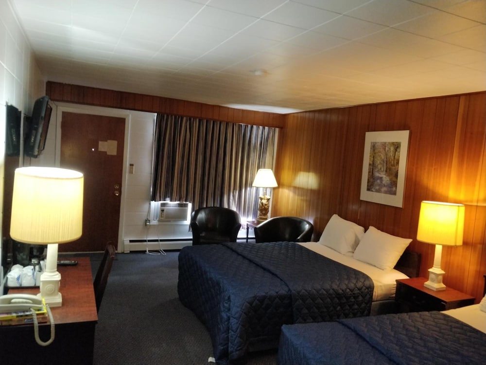 Inn On Pim 22/44