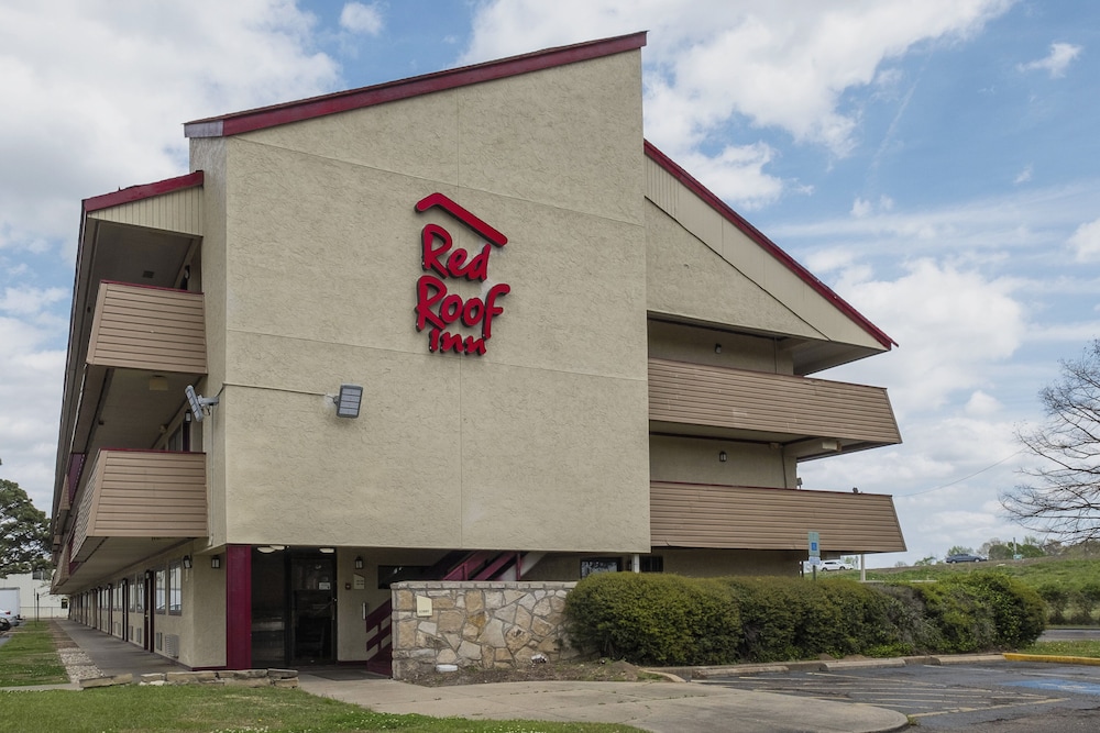Red Roof Inn Jackson Downtown - Fairgrounds 1/33