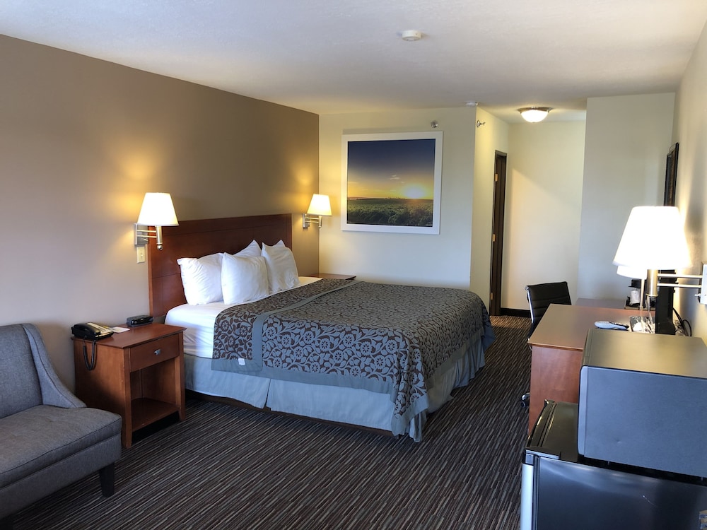 Days Inn By Wyndham Rio Rancho 14/24