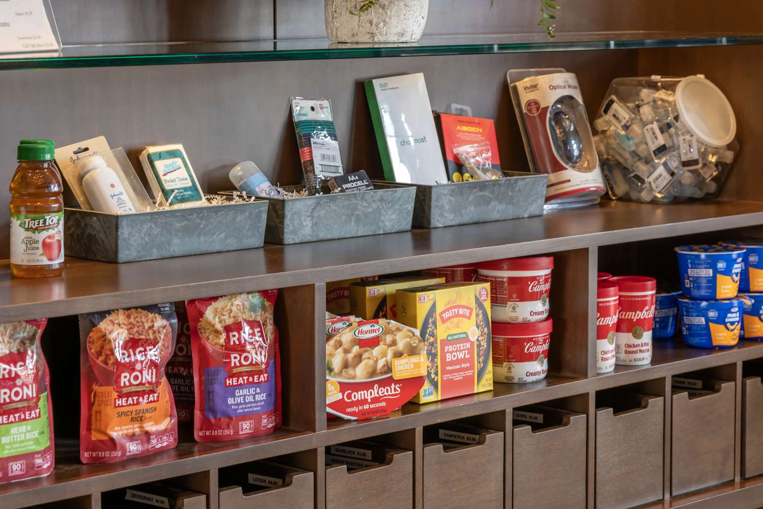 Best Western Premier Boulder Falls Inn 30/66