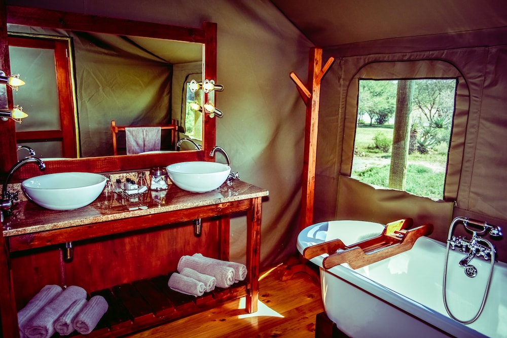 Buffelsdrift Game Lodge 40/73