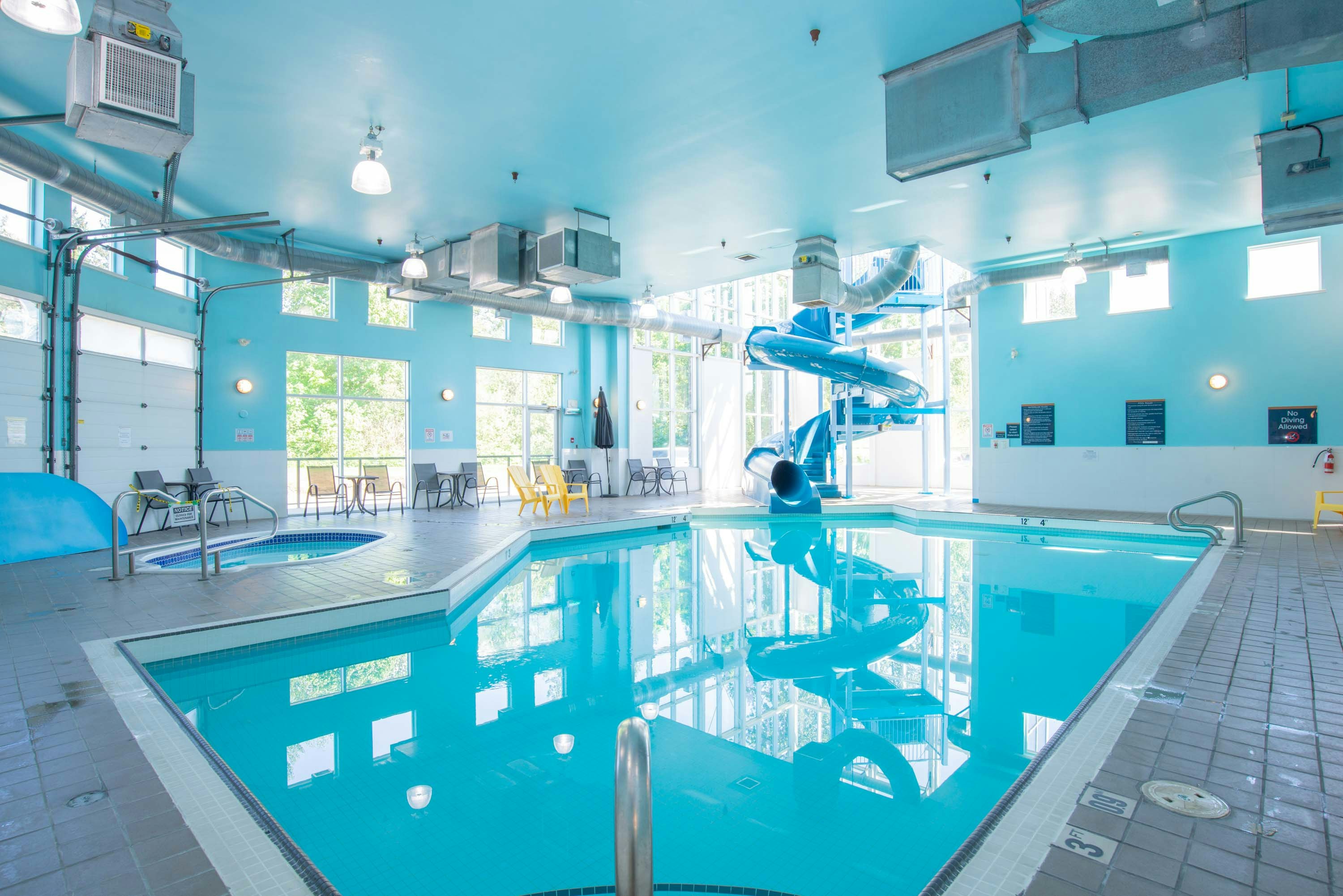 Sandman Hotel Suites Squamish 25/46