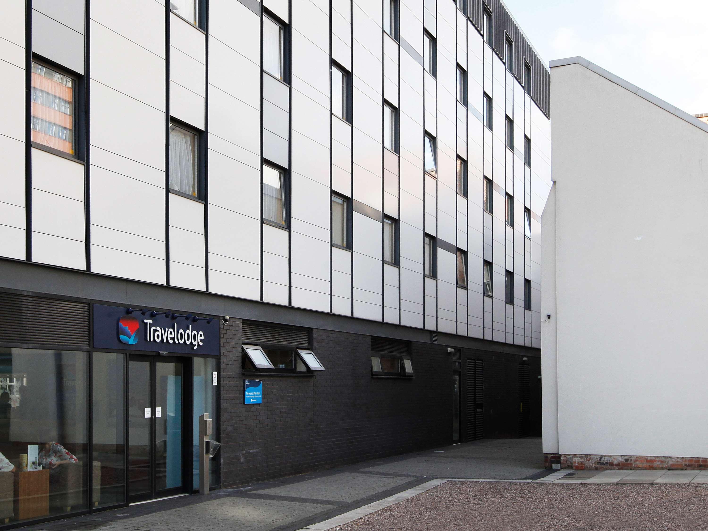 Travelodge Birmingham Central Newhall Street 20/23