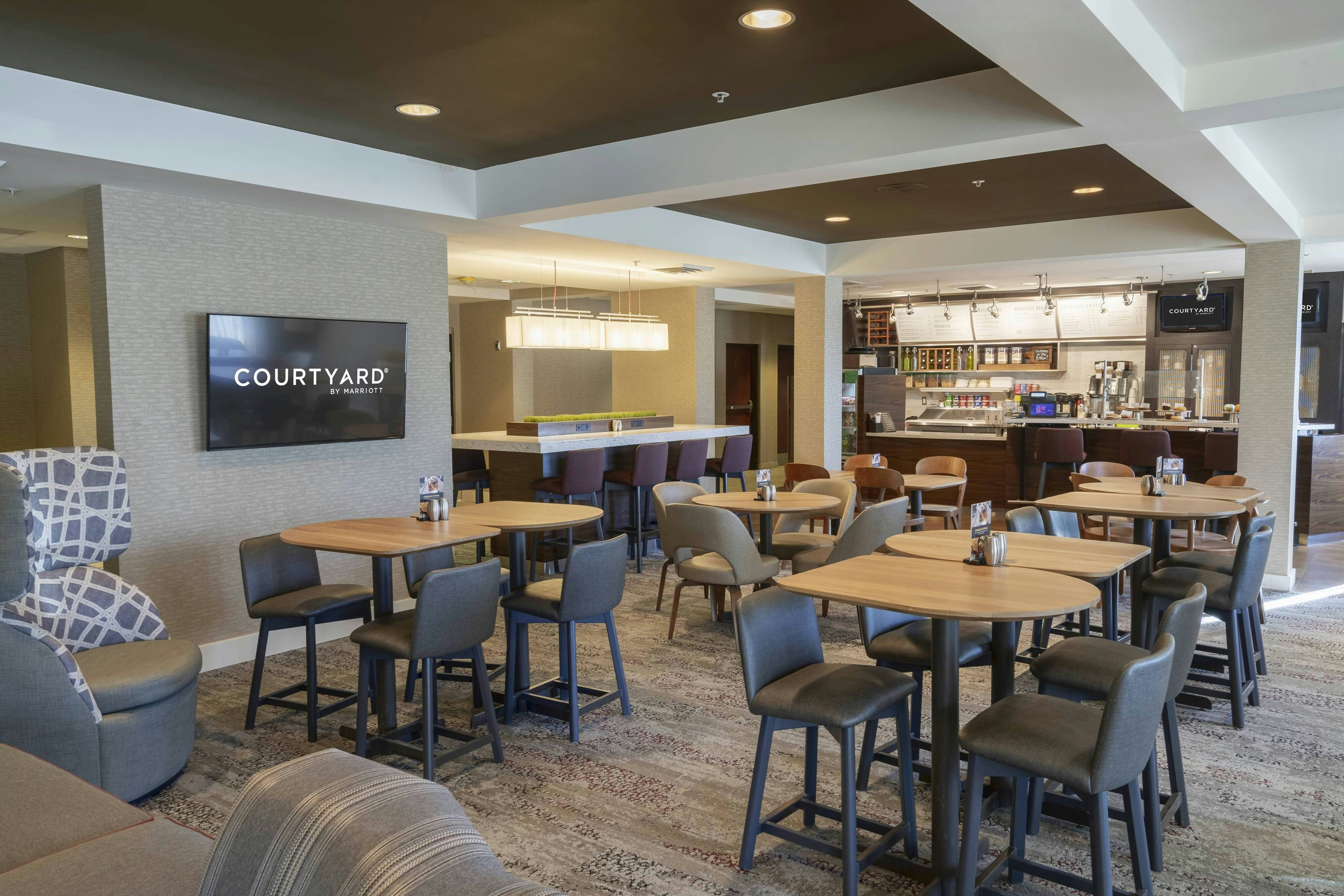 Courtyard by Marriott Cleveland Willoughby 5/5
