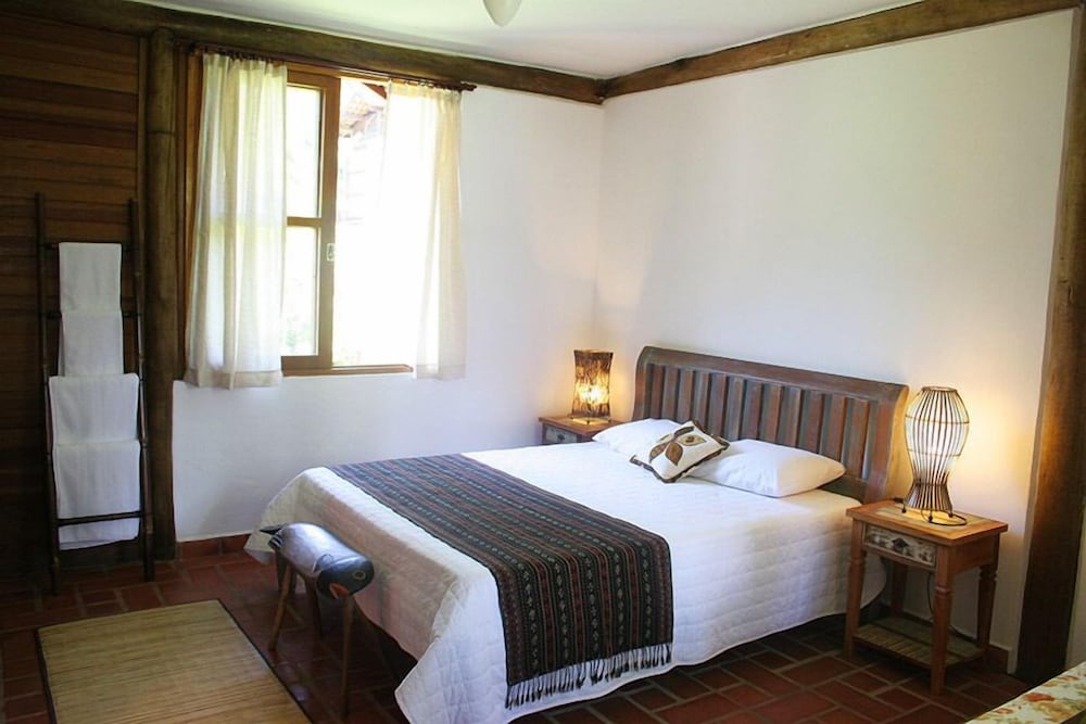 Villa Manakas 26/78