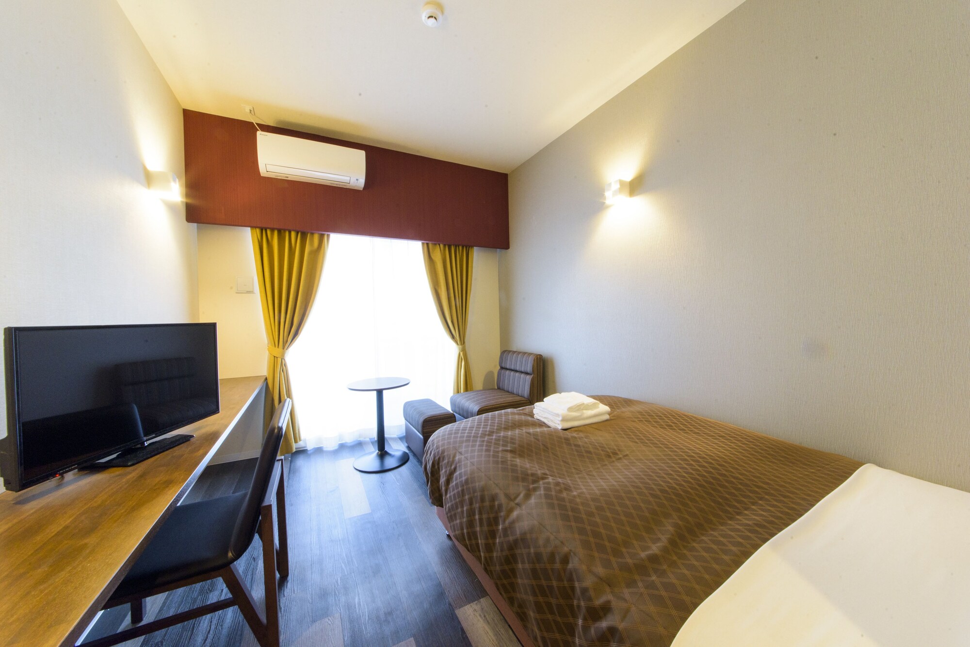 STANDARD, DOUBLE BED