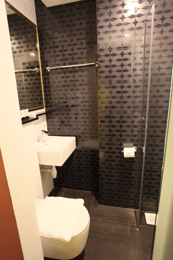 Venue Hotel 38/41