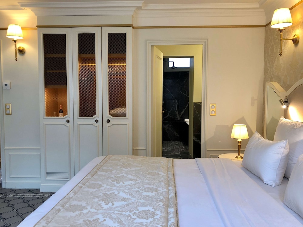 Hotel Mayfair Paris 22/57