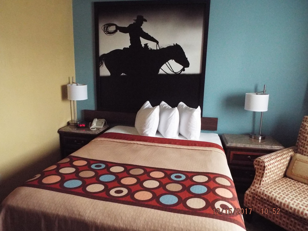 Super 8 by Wyndham Casper East/Evansville 12/33