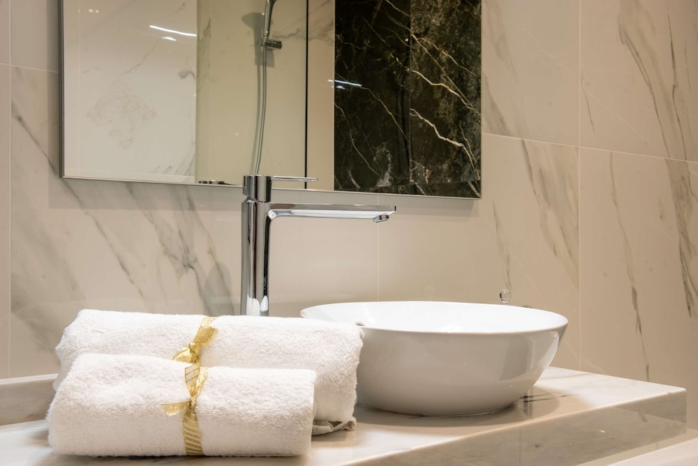Brit Hotel Paris Orly 43/43